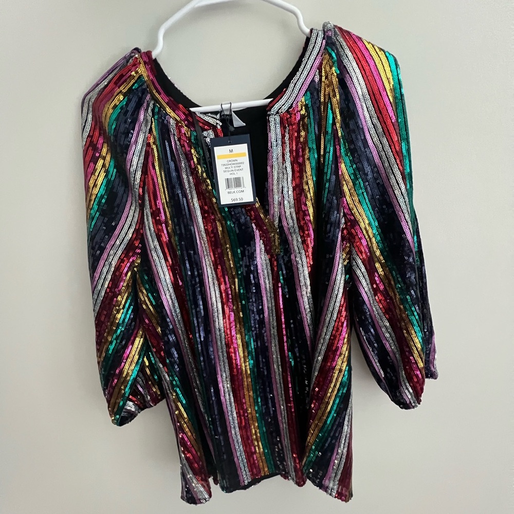 Crown & Ivy sequin top, size medium